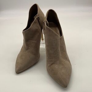 Hotic Beige Suede Heeled Ankle Bootie size 39